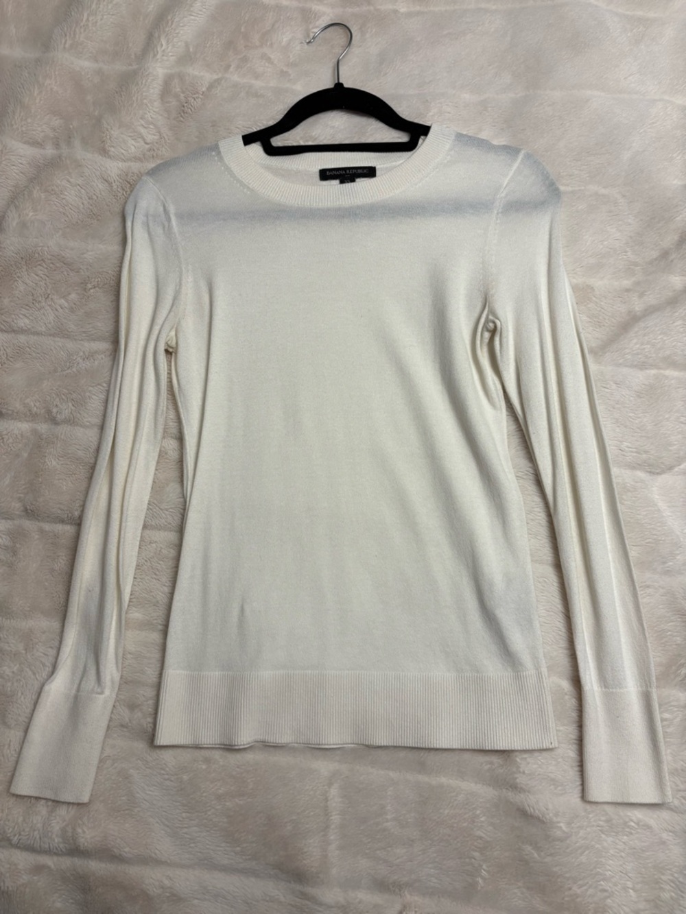 Banana Republic Off-White Crewneck Sweater